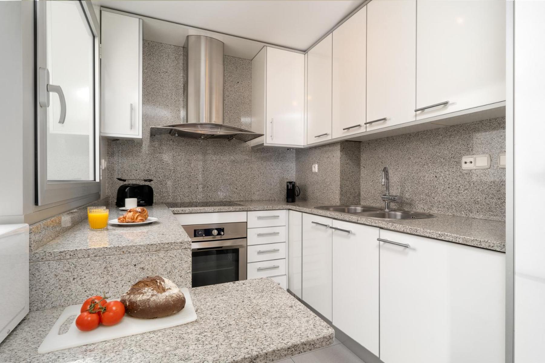 Tsa Sepulveda Apartment Барселона Екстериор снимка